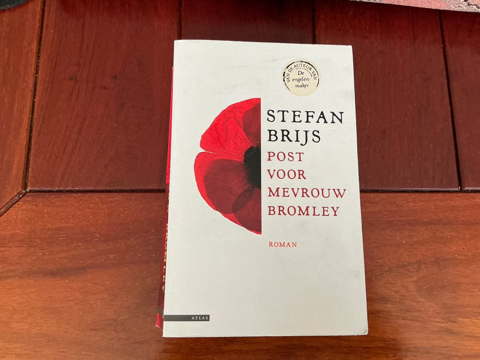 Post voor mevrouw Bromley - Stefan Brijs, Ophalen of Verzenden, Zo goed als nieuw