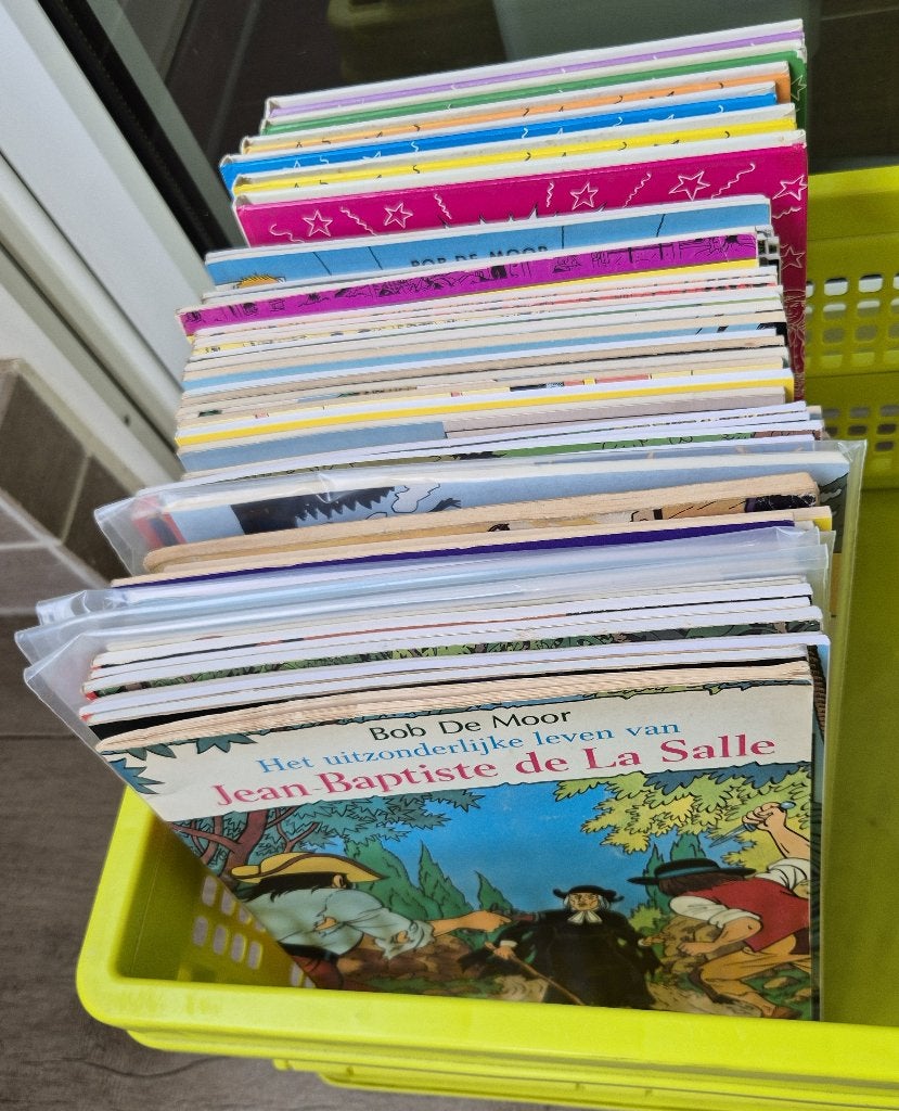 Verzameling Bob de Moor strips diverse reeksen, Meerdere stripboeken, Ophalen, Gelezen