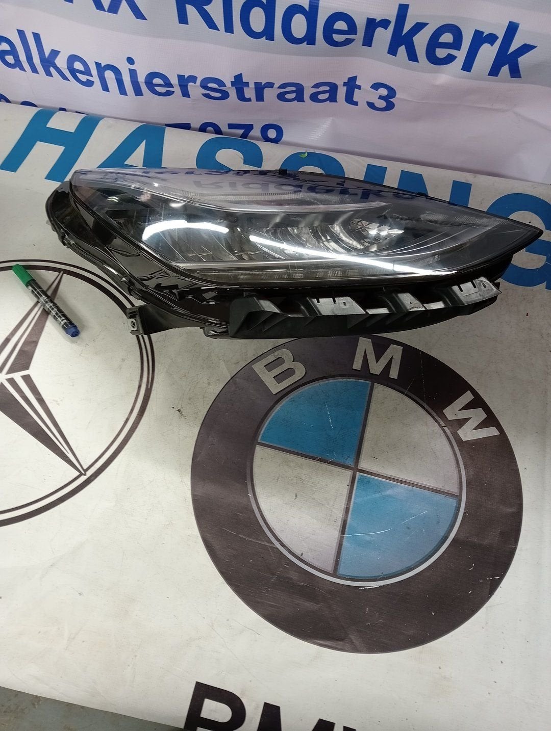 Tesla Model 3 / Y KOPLAMP 107737200L, Gebruikt, -, Overige automerken, -
