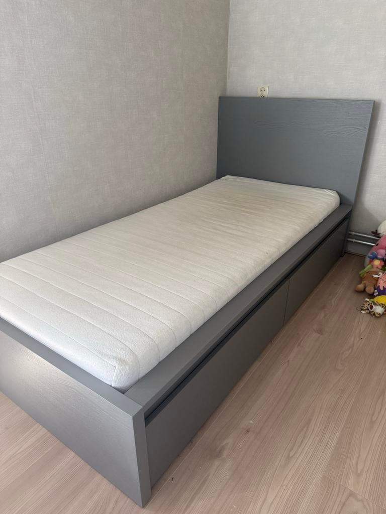 Ikea MALM bed met matras en opbergruimte, Ophalen, Gebruikt, 90 cm, Eenpersoons