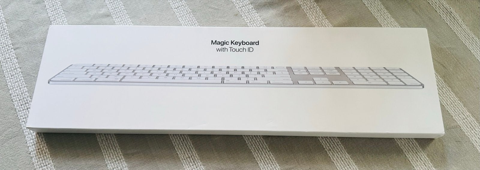 Apple Magic Keyboard met Touch ID en Numeriek Toetsenblok, Computers en Software, Nieuw, Ophalen of Verzenden, Draadloos, Qwerty