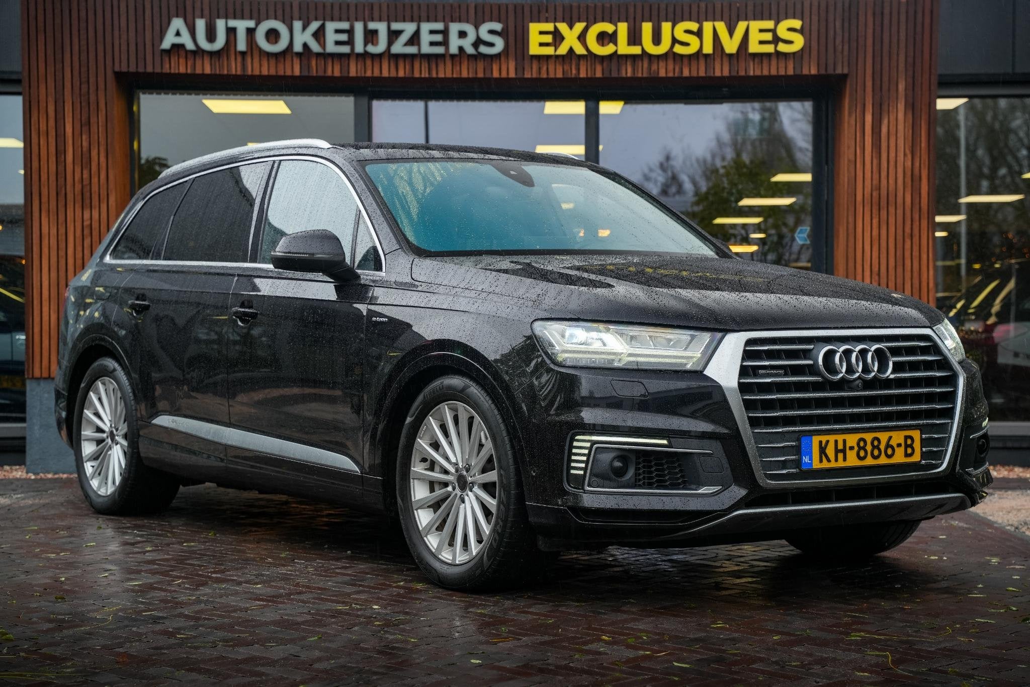 Audi Q7 3.0 TDI e-tron quattro Sport Leer Ambient Camera ACC, Auto's, Audi, Automaat, Gebruikt, Zwart, Bedrijf