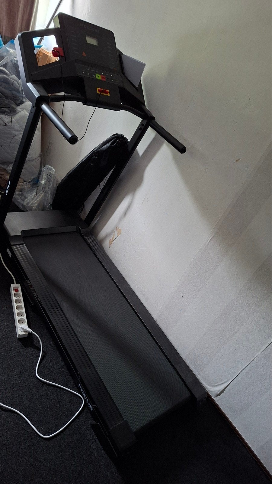 Focus Fitness Jet 1.4 Loopband met sprint- en heuvelfunctie, Ophalen, Overige materialen, Zo goed als nieuw, Loopband