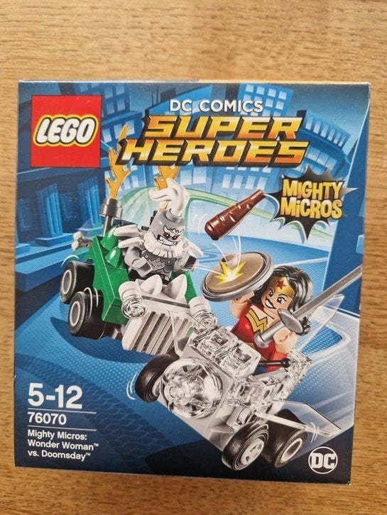 lego 76070 super  heroes.nieuw in ongeopende doos., Ophalen of Verzenden, Nieuw