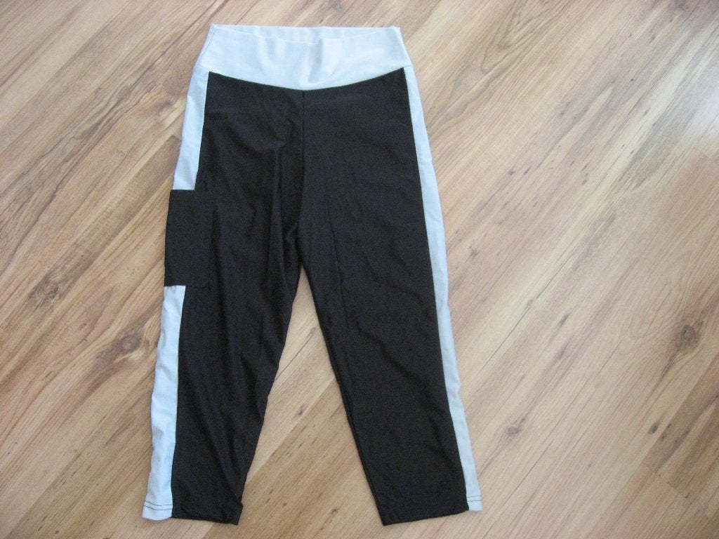 nieuwe sportbroek maat S met telefoonvakje, Kleding | Dames, Verzenden, Zwart, Nieuw, Fitness of Aerobics