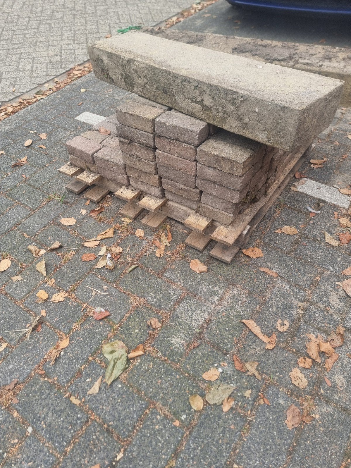 klinkers en opsluitbanden gratis ophalen Almere buiten, Ophalen, Overige materialen, Gebruikt, Minder dan 20 cm