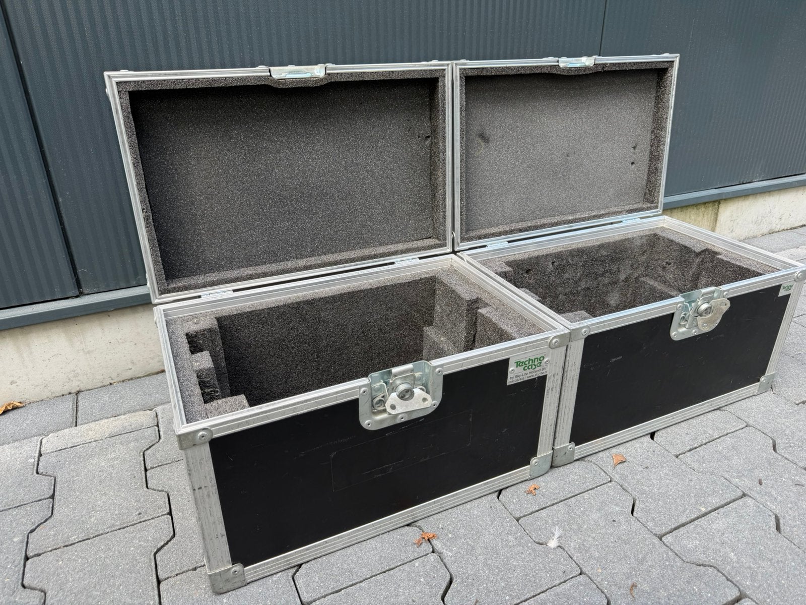 2x technocase koffer, Ophalen of Verzenden, Zo goed als nieuw, Overige instrumenten