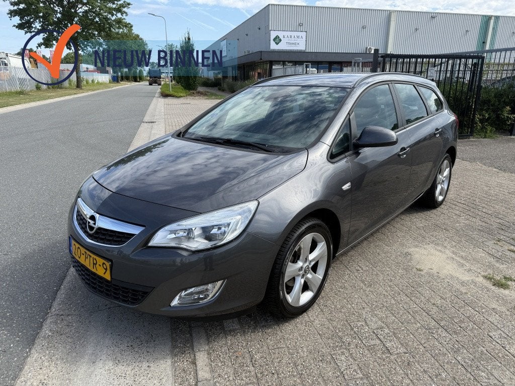 Opel Astra Sports Tourer 1.4 Edition (bj 2011), Euro 5, 101 pk, Gebruikt, 4 cilinders