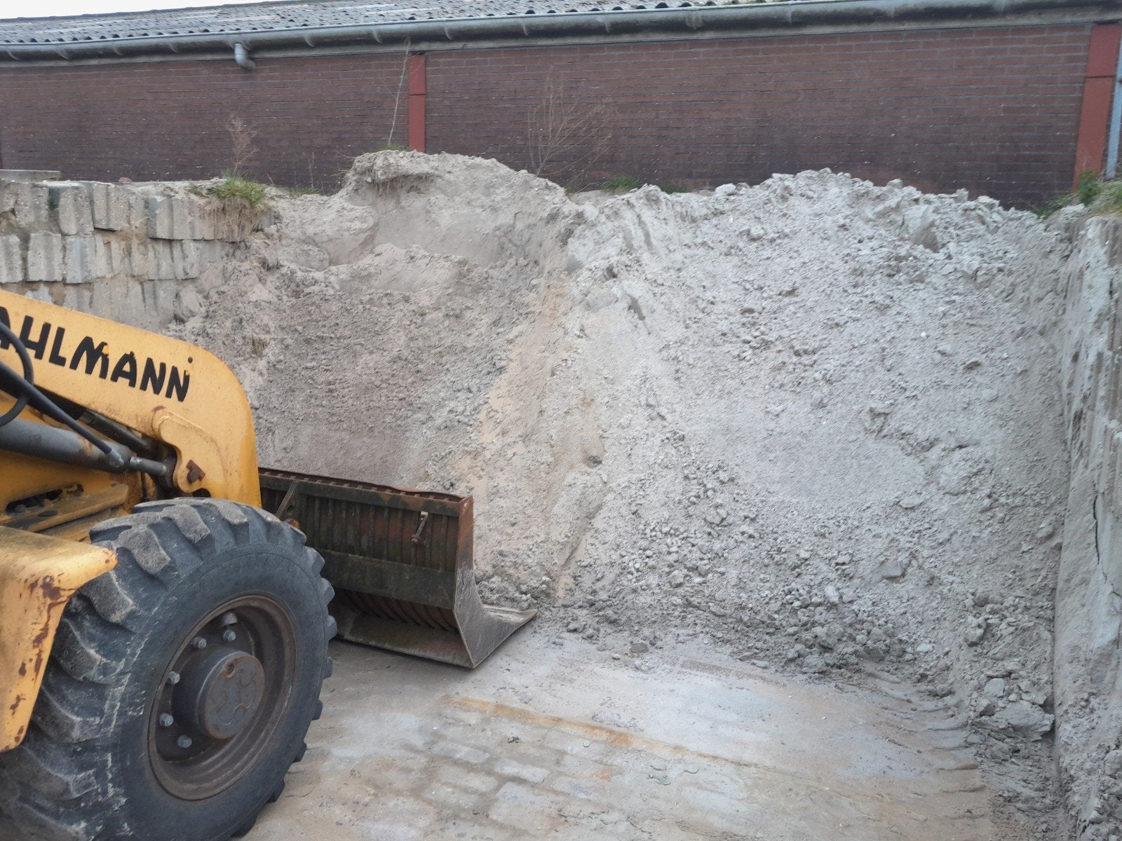 leveren zand, /teelaarde prijs op aanvraag, Ophalen of Verzenden, Nieuw, Ophoogzand