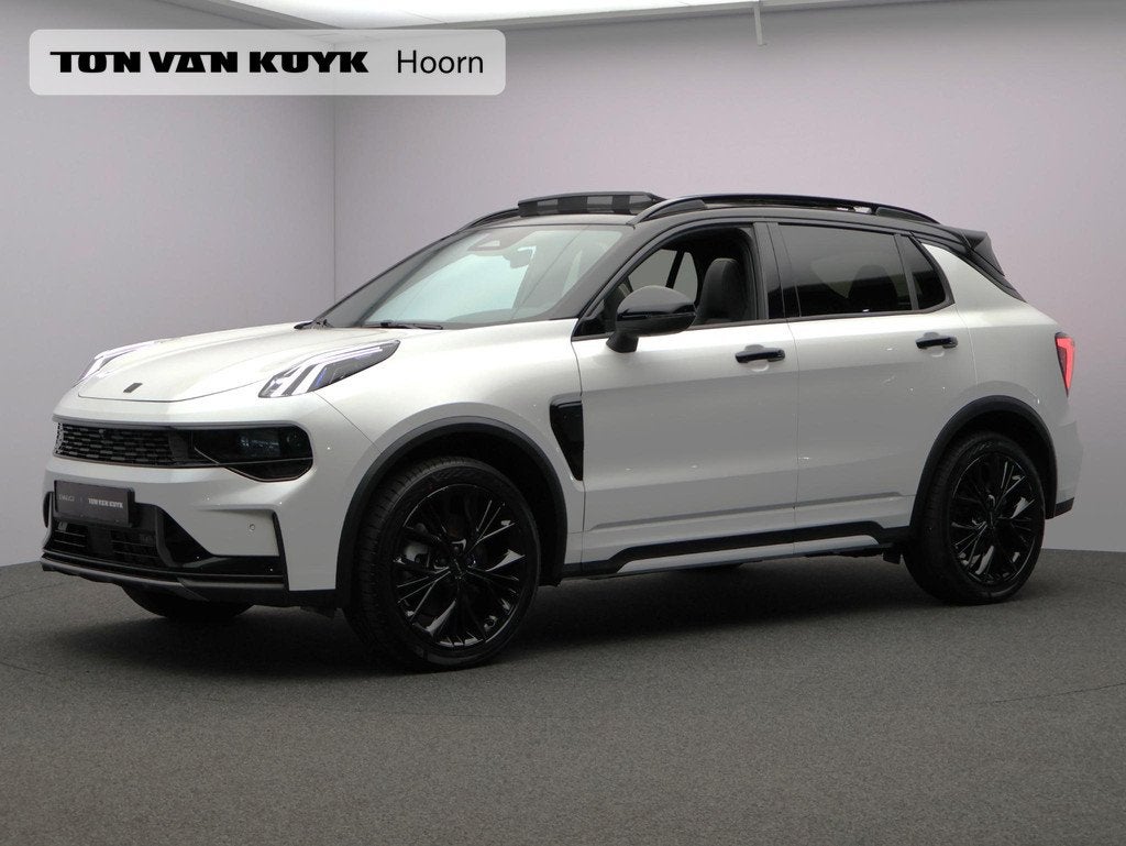 Lynk & Co 01 1.5 More VOORRAADACTIE! € 47145.- VOOR € 42, Auto's, 4 cilinders, 1898 kg, Wit, Plug-in hybride