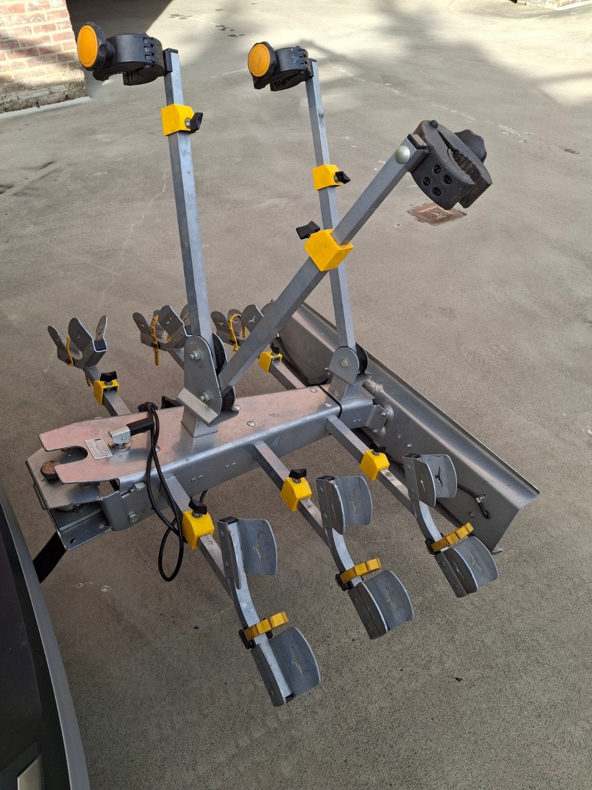 fietsdrager kantelbaar voor 3 fietsen, Ophalen, Trekhaakdrager