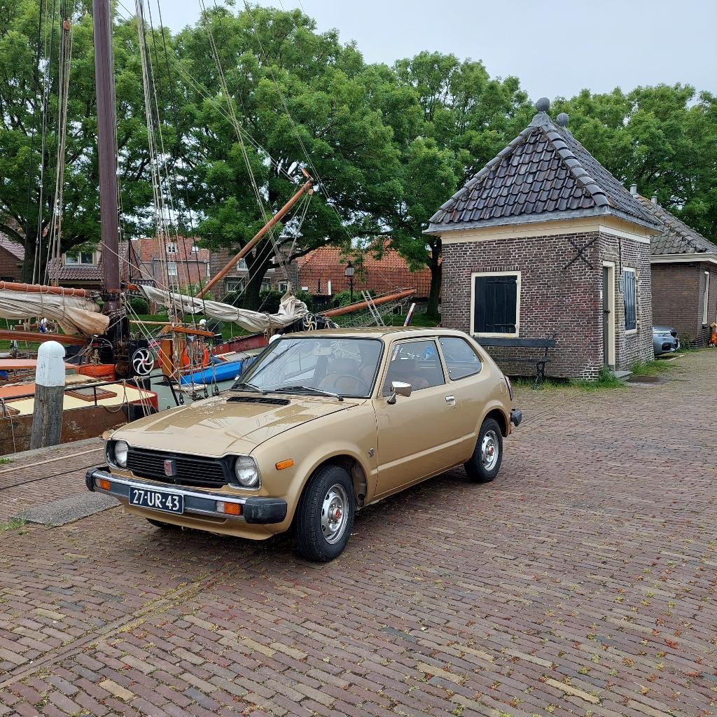 Honda Civic 1.2 AUT 1978 Geel, Automaat, Stof, 4 cilinders, 60 pk