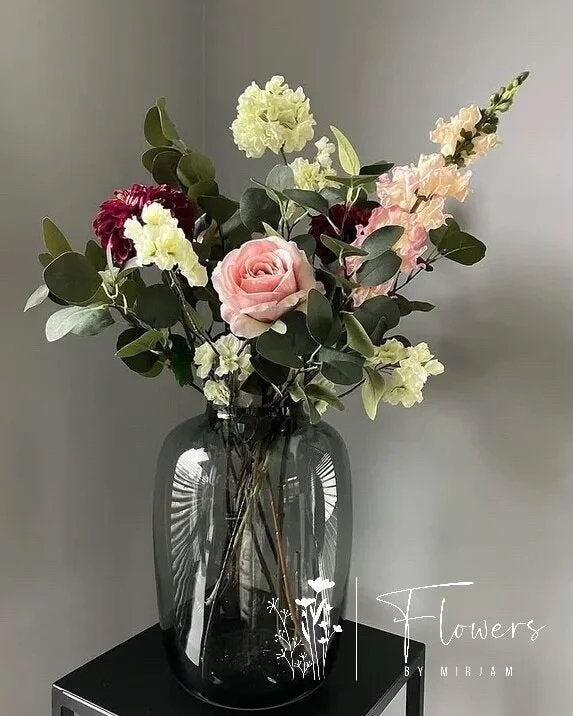 Zijden boeket met warme tinten NIEUW!, Info@flowersbymirjam.nl, Transformatorstraat 6a, Ophalen of Verzenden, Boeket