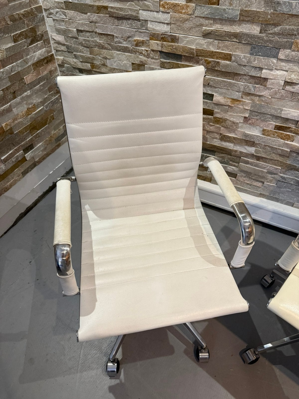 Vince Design - Small Boss Bureaustoel 2 stuks, Gebruikt, ., Wit, Ophalen of Verzenden