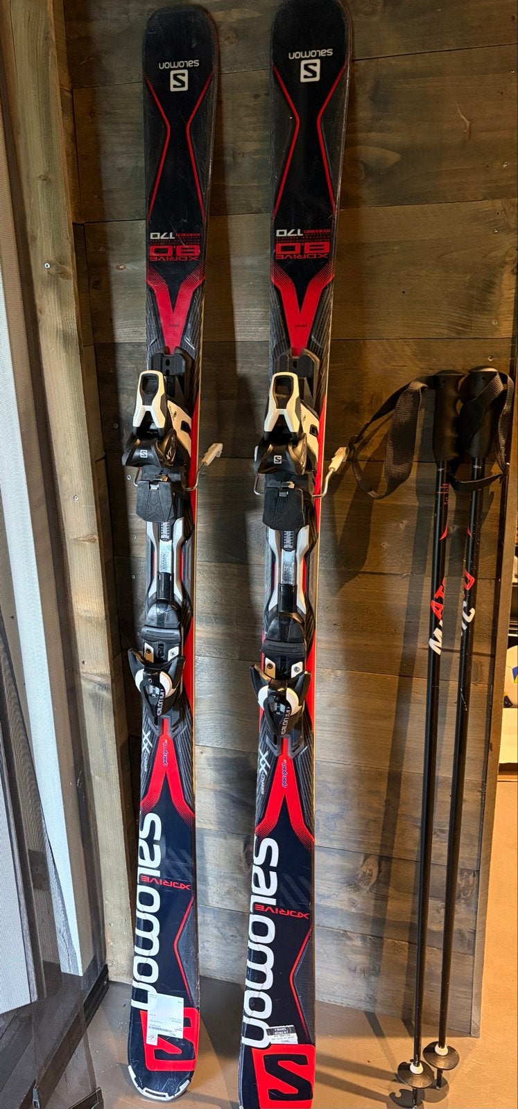 Gebruikte Salomon ski's incl. stokken - 170 cm, 160 tot 180 cm, Gebruikt, Skiën, Ski's