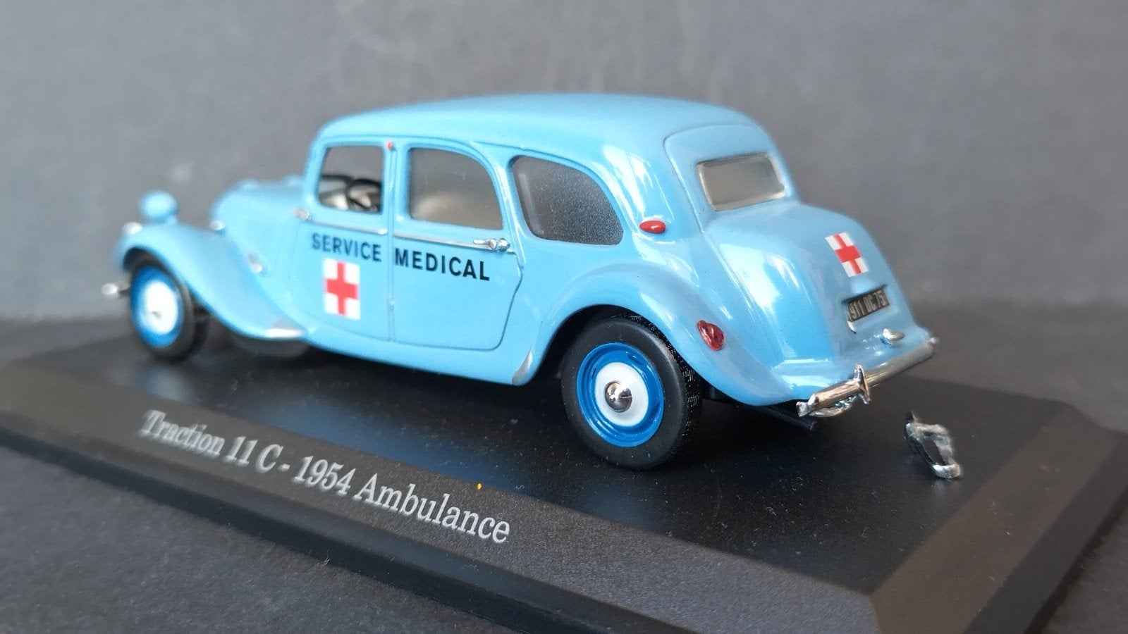 Citroen Traction Avant Ambulance 1:43 Norev Pol, Auto, Verzenden, ., Nieuw