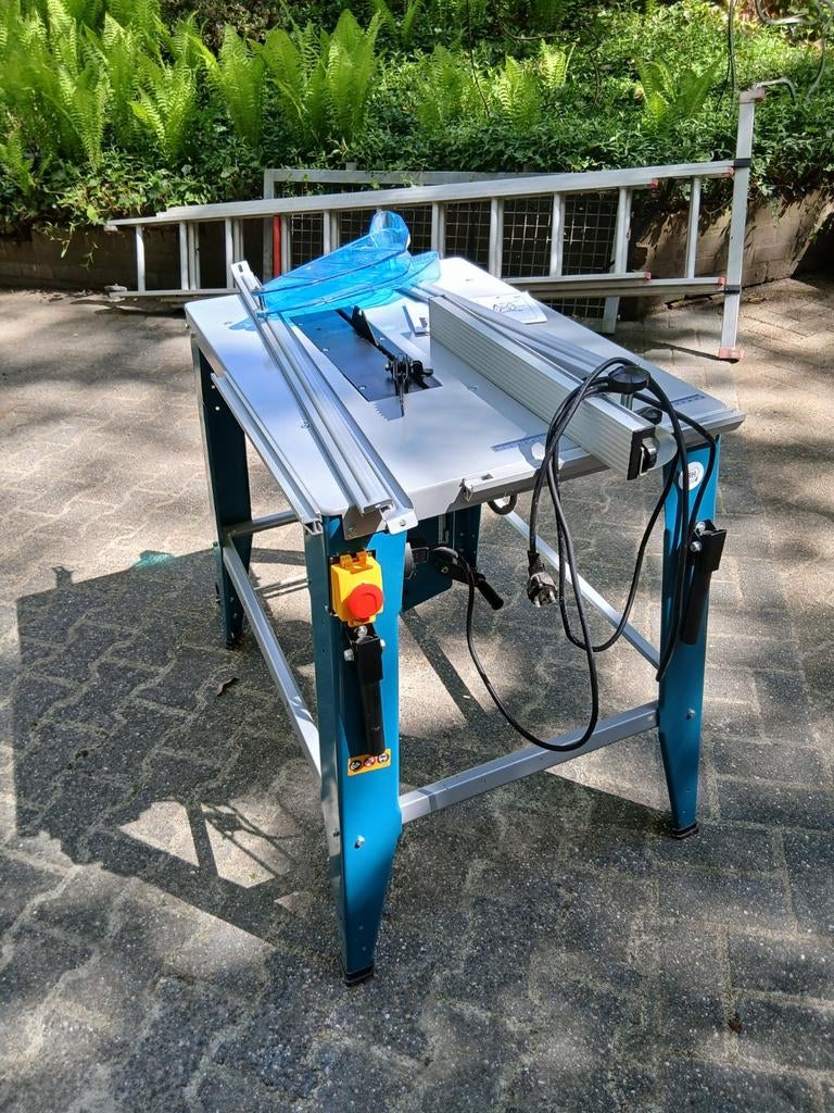 Makita bouwzaagtafel / tafelcirkelzaag, Ophalen, Cirkelzaag, 70 mm of meer, Nieuw