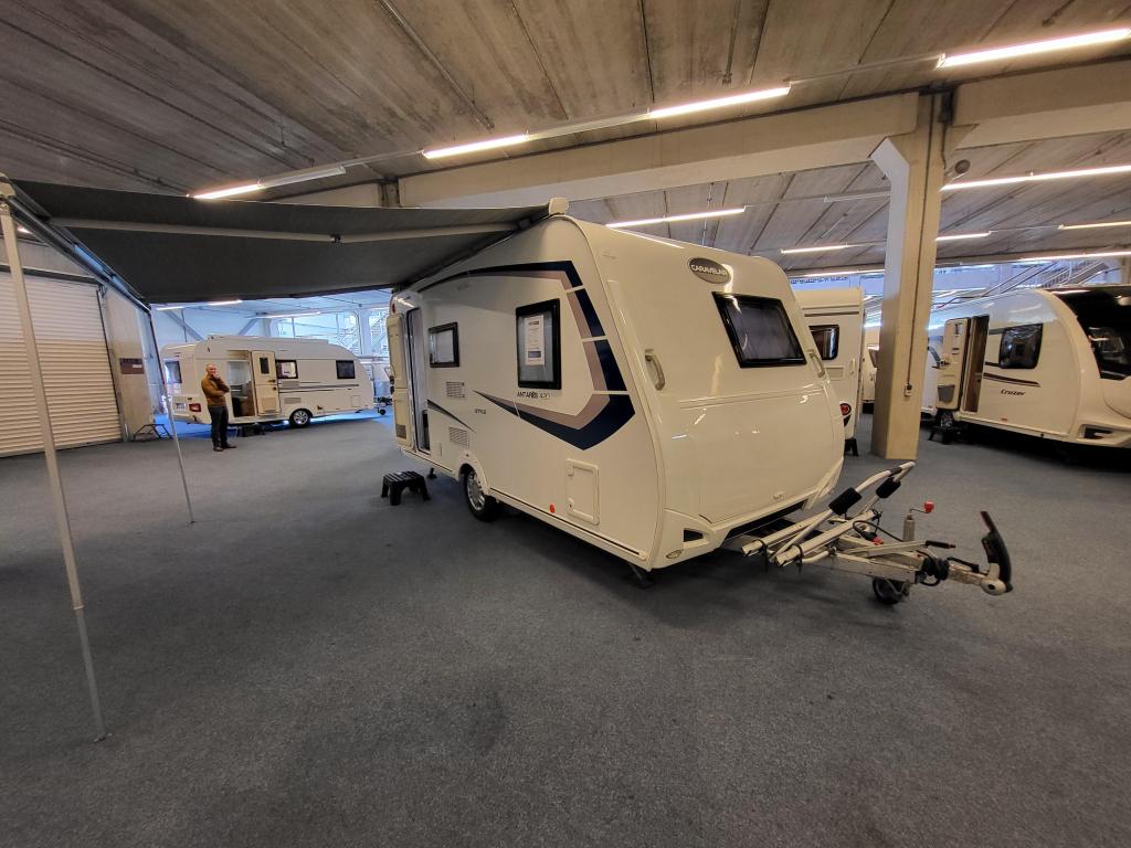 Caravelair Antares Style 420; inclusief cassetteluifel, Caravans en Kamperen, Schokbreker, Bedrijf, Treinzit, Overige typen