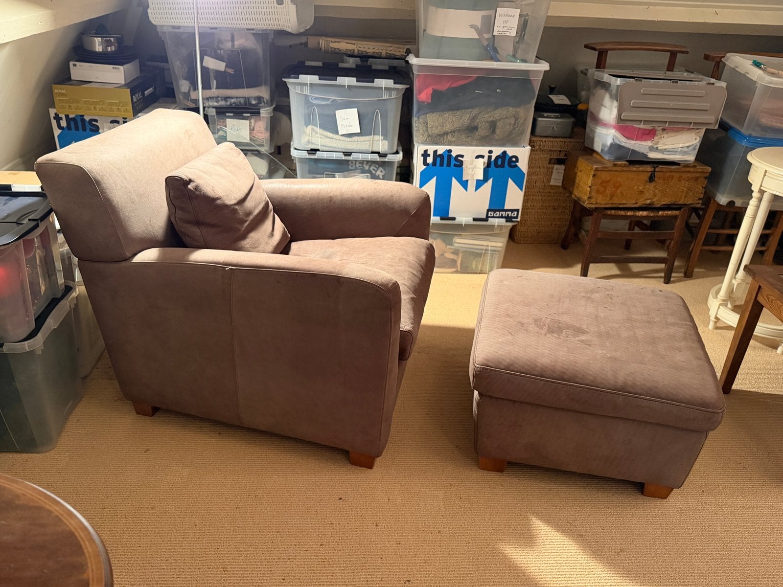 Fauteuil en hocker Marconi van Linteloo, bruin nubuck leder, Ophalen, Gebruikt, Stof, 75 tot 100 cm