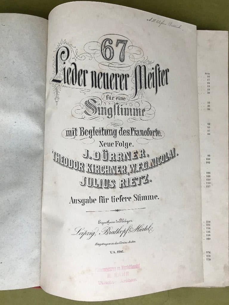 67 liederen met piano-begeleiding, Piano, Gebruikt, Klassiek, Ophalen of Verzenden