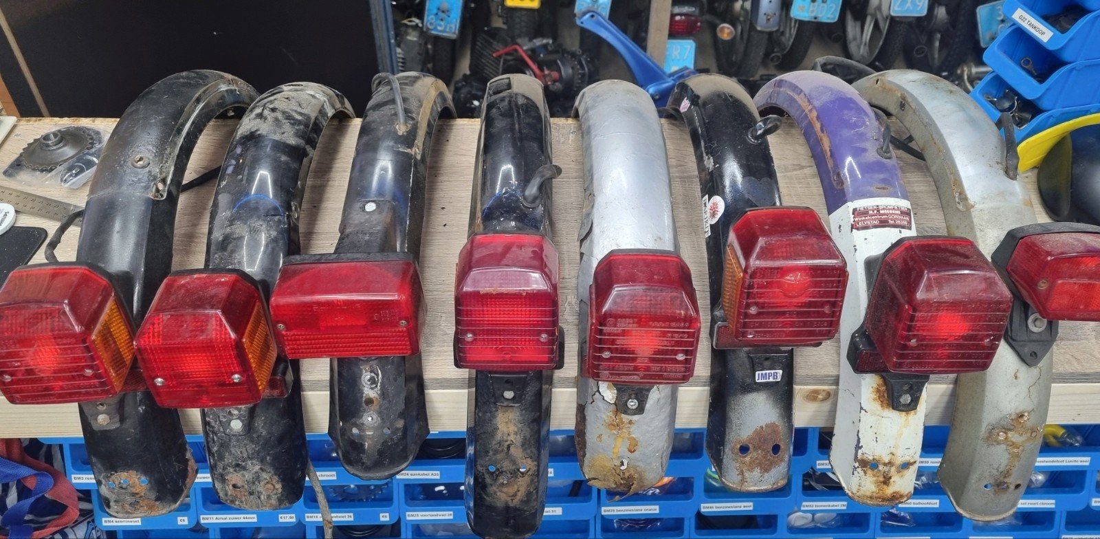 8x Tomos achterspatbord met achterlicht, Ophalen, Tomos, Tomos, Tomos