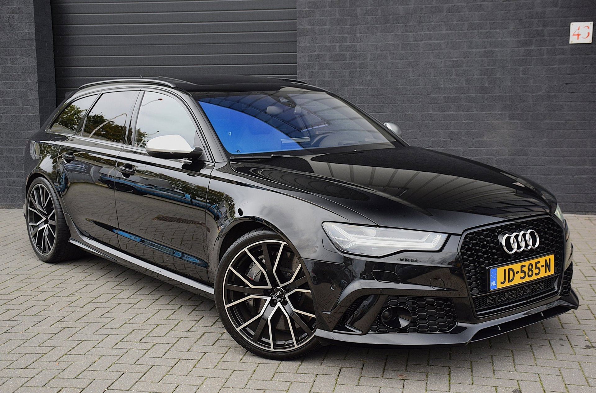 Audi RS6 4.0 TFSI quattro performance*754PK*Pano*Dealer onde, Auto's, Dealer onderhouden, Gebruikt, Geïmporteerd, 3993 cc