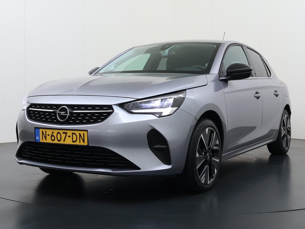 Opel CORSA-E Elegance 50kWh | 1ste eigenaar | ACCU 93% | Win, Auto's, Automaat, Dealer onderhouden, 136 pk, Gebruikt