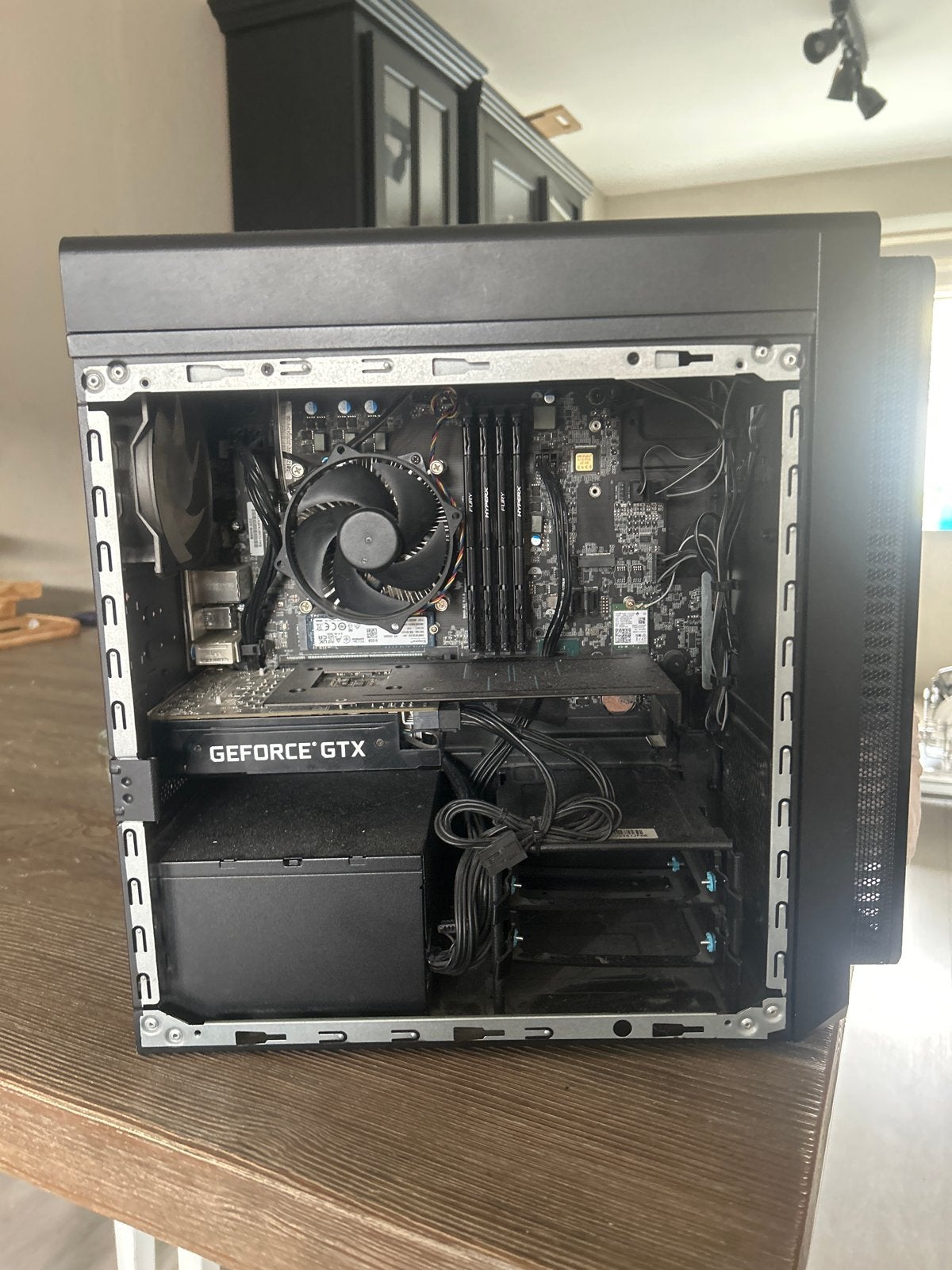 Acer Predator Orion 3000 i5 GTX 1660 Super Gaming PC, Ophalen of Verzenden, Zo goed als nieuw, Gaming, SSD