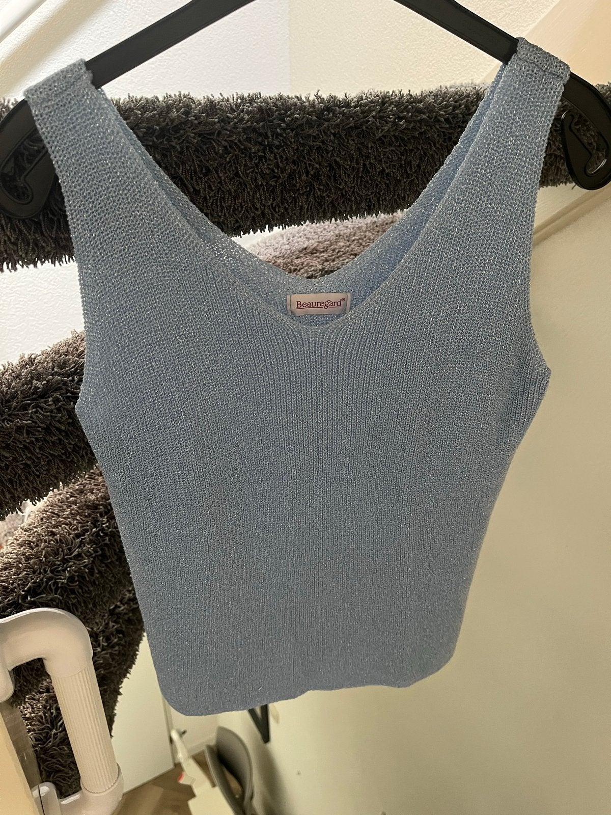 Lichtblauw hemdje, Ophalen of Verzenden, Zo goed als nieuw, Blauw, Zonder mouw