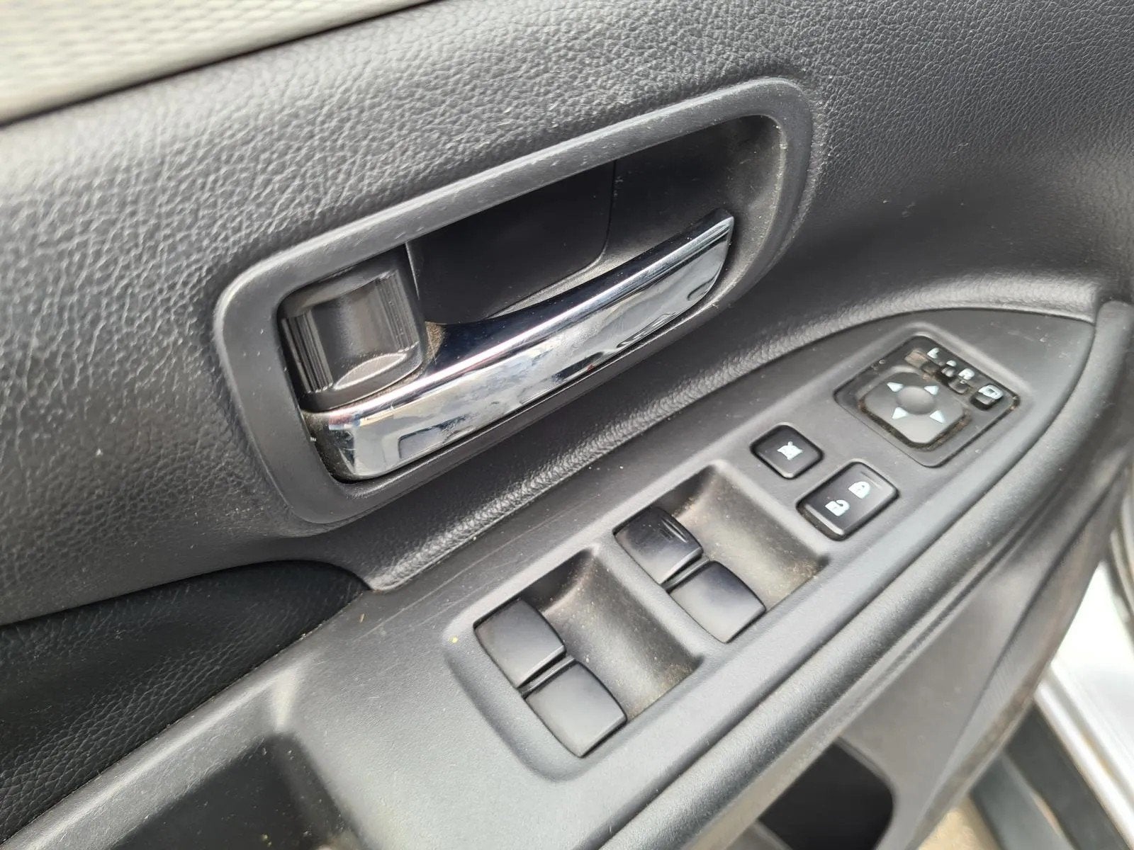 Foto 21 van Mitsubishi Outlander 2.0 PHEV AWD Hybride AUT.*AKTIEPRIJS!