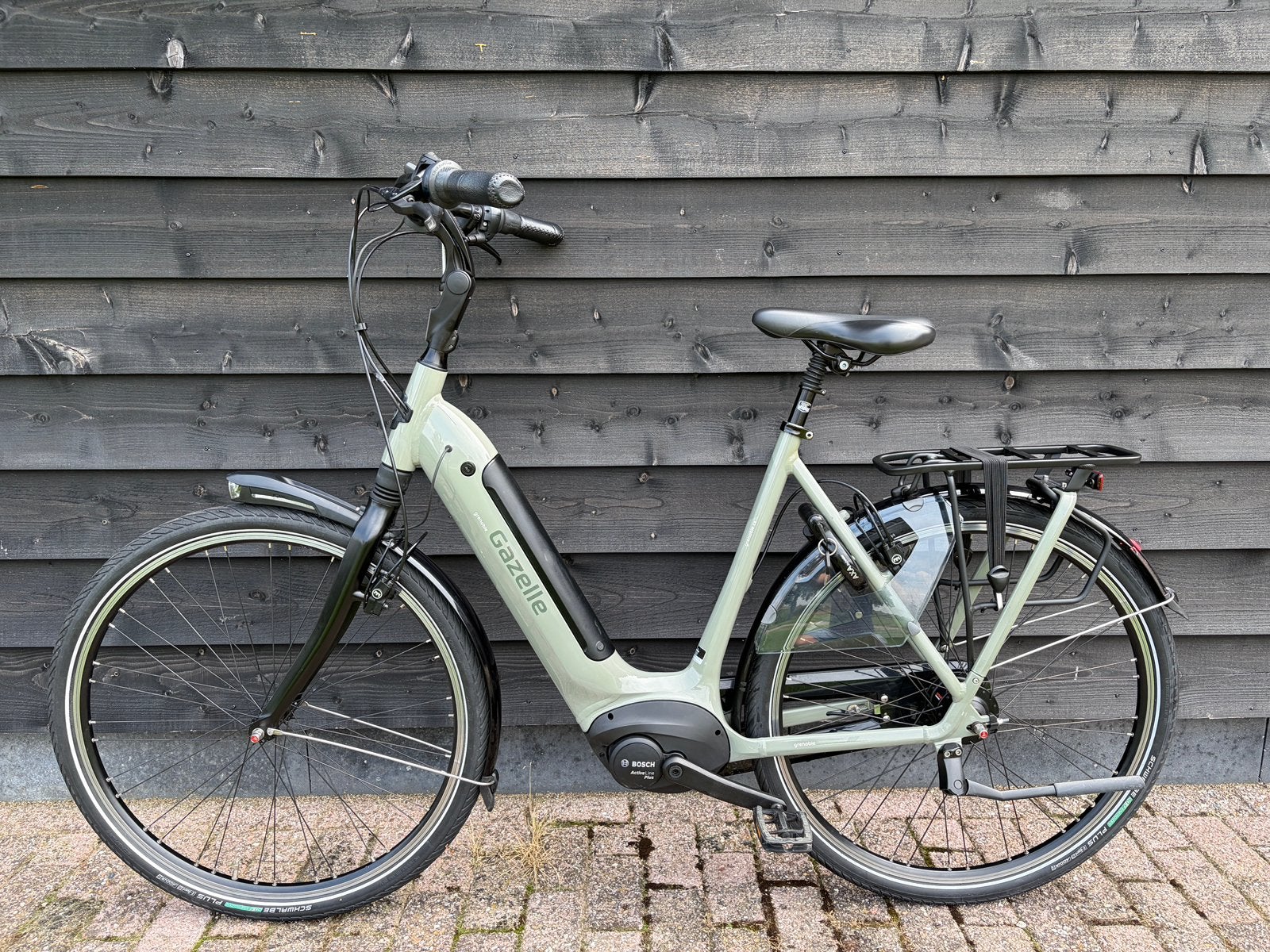 Gazelle Grenoble C8 HMB/Bosch Motor/4300KM/Warm Grey/ZGAN!!, Ophalen, Zo goed als nieuw, 50 km per accu of meer, 55 tot 59 cm