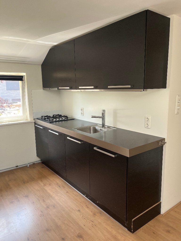 Keuken ter overname, met apparatuur, Ophalen, Gebruikt, Zwart, Enkelwandige keuken