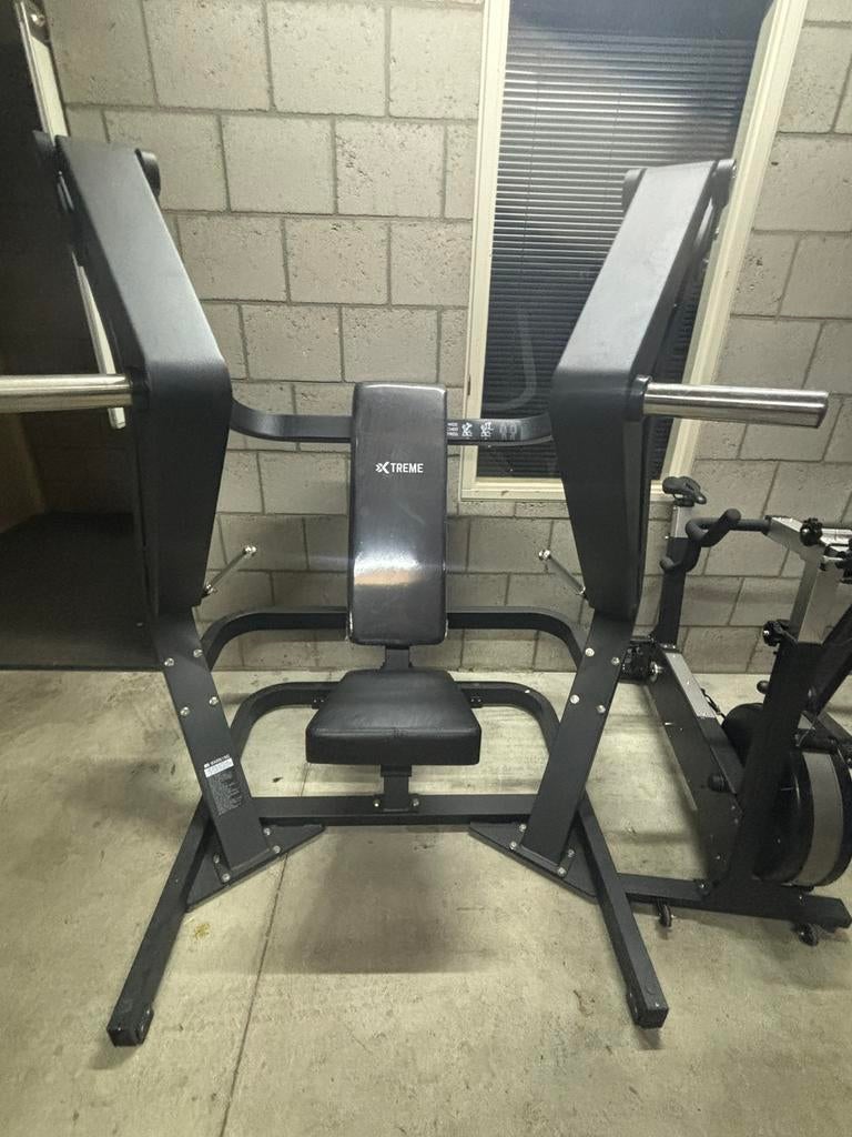 Plate Loaded wide chest press, Ophalen of Verzenden, Zo goed als nieuw