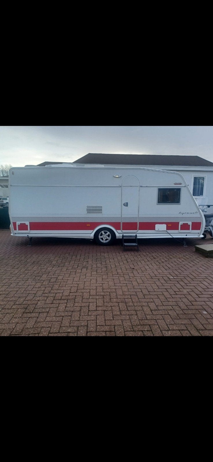Luxe Kabe Royal 560 LXL KS Caravan met Airco en Rondzit, Vast bed, Rondzit, Kabe, Particulier