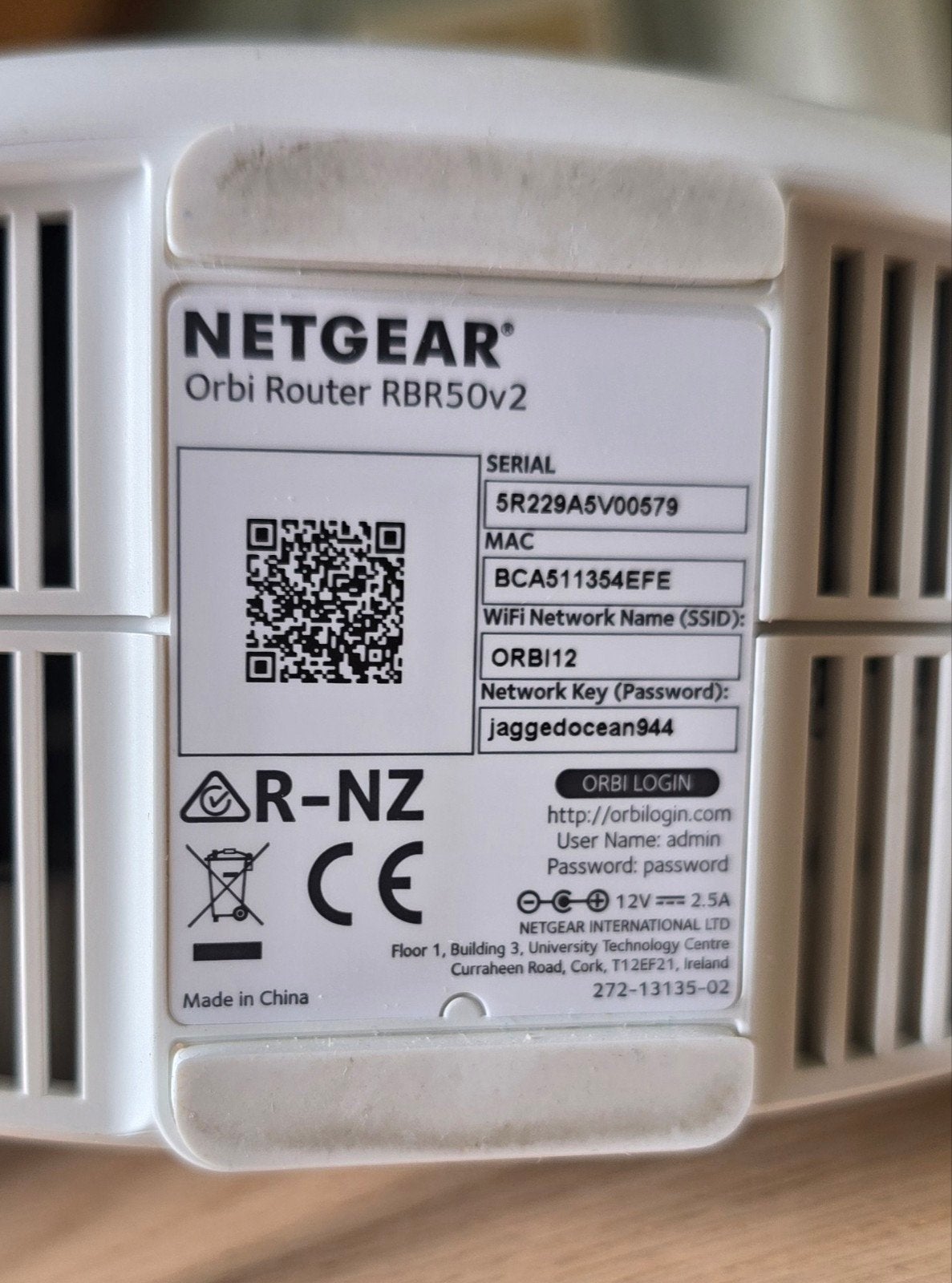 Netgear Orbi RBR50v2 WiFi Systeem (3 stuks), Ophalen of Verzenden, Gebruikt, Router, Netgear Orbi