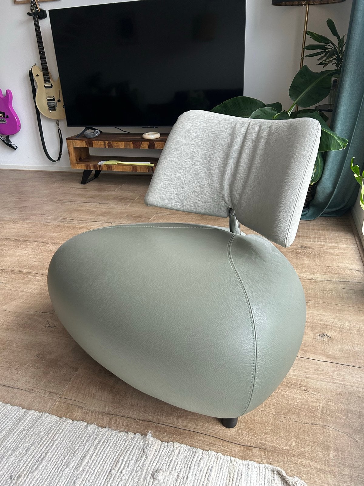 Leolux Pallone in groentinten, Huis en Inrichting, Stoelen, Zo goed als nieuw, Eén, Leer, Overige kleuren, Ophalen