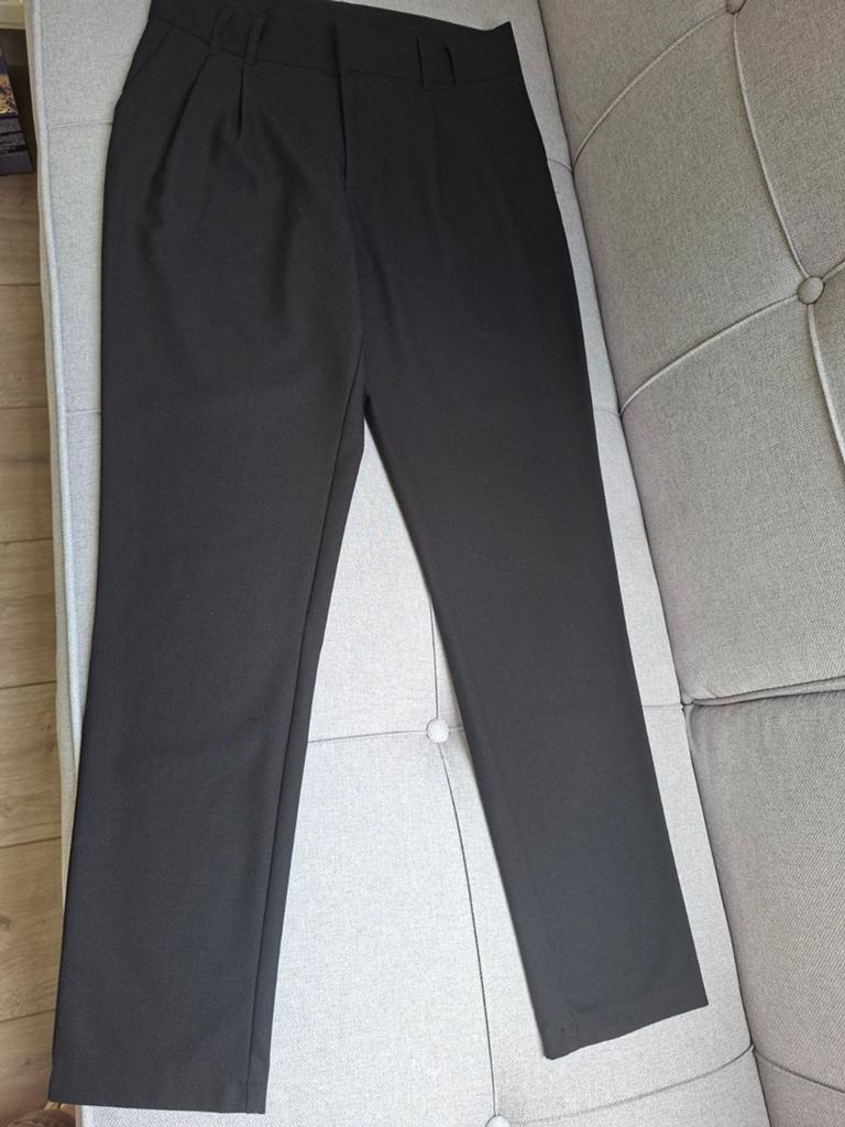 Zwarte nette pantalon, Ophalen of Verzenden, Zo goed als nieuw, Zwart, Lang