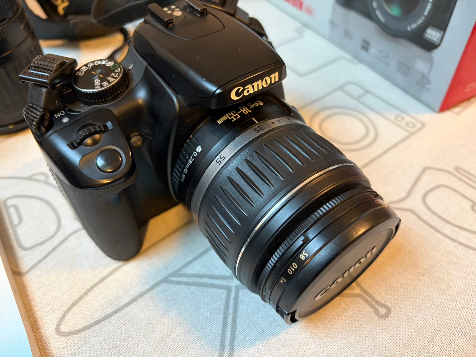 Canon eos 400d compleet met diverse lensen., Beeldstabilisatie, Canon, Ophalen of Verzenden, Zo goed als nieuw