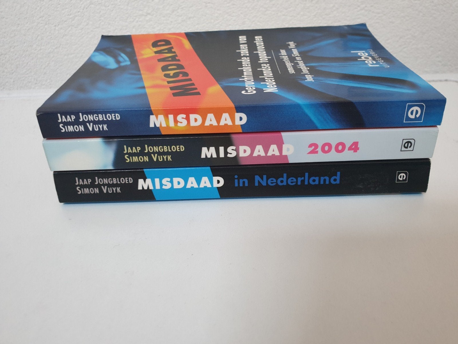 Misdaad boekenreeks - Jaap Jongbloed & Simon Vuyk, Ophalen of Verzenden, Gelezen