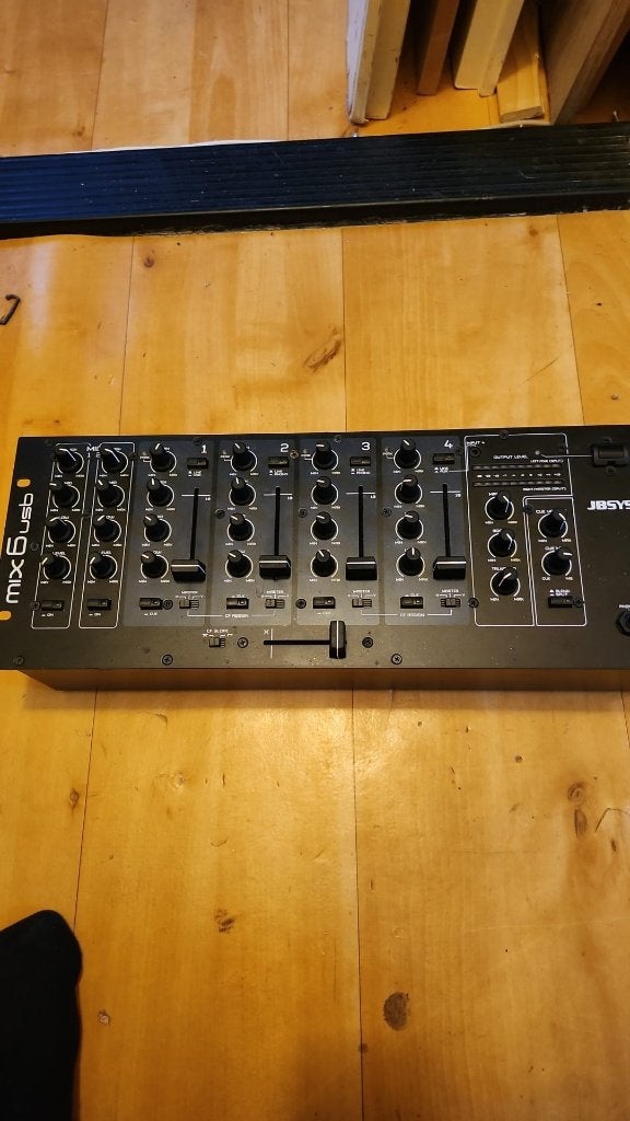 TE KOOP JBL MENGPANEEL, Ophalen, Zo goed als nieuw