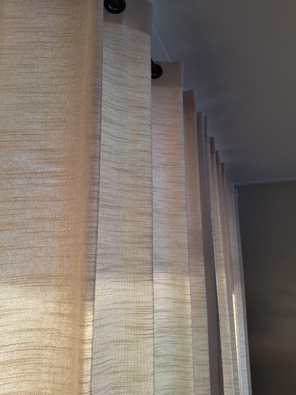 Beige/ecru ringgordijnen inclusief roede (276cm), Ophalen, Beige, Karwei, Zo goed als nieuw