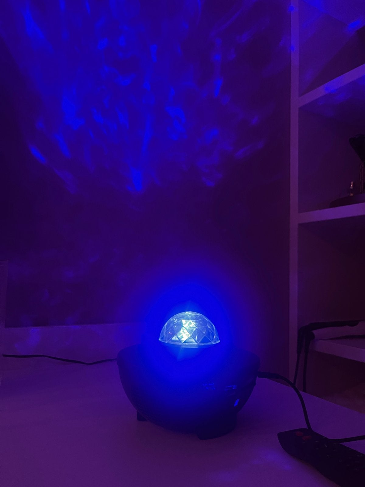 Sterrenprojector met afstandsbediening en Bluetooth, Huis en Inrichting, Lampen | Overige, Overige merken, Kunststof, Overige fittingen