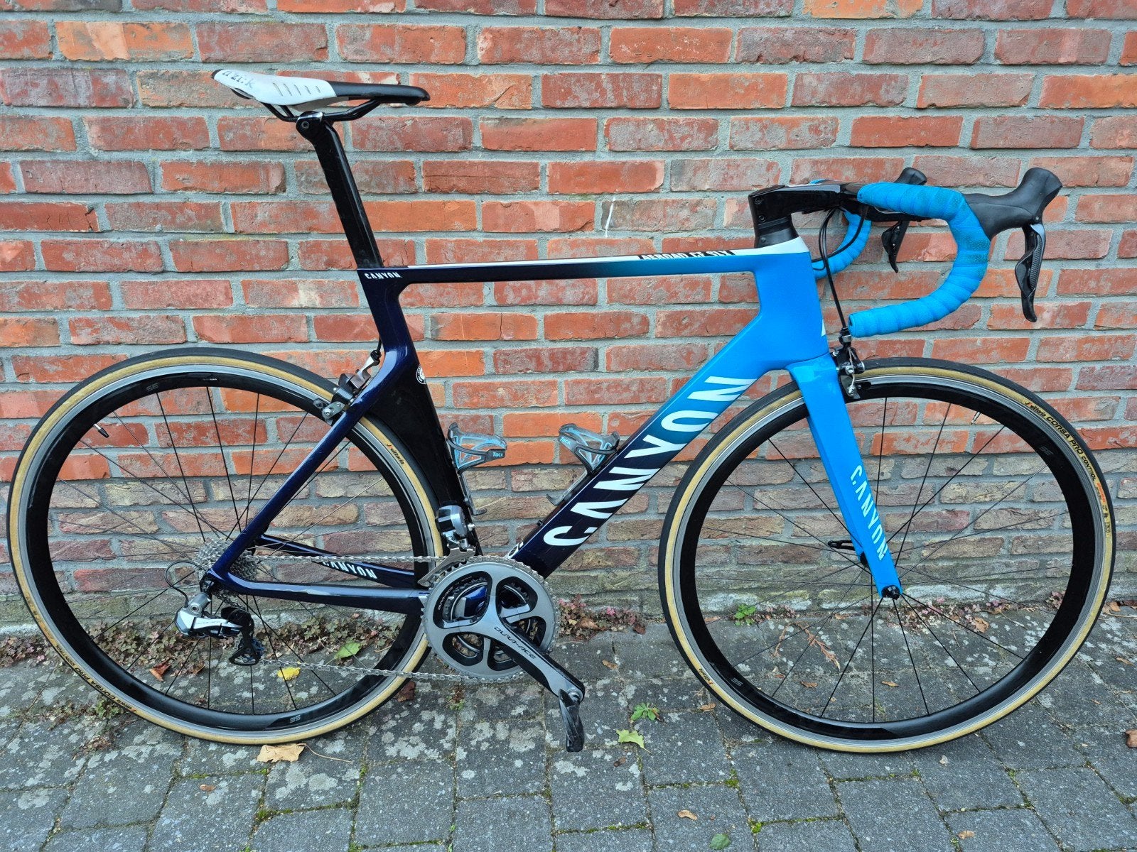 Canyon Aeroad CF SLX Dura Ace Di2 met powermeter, Fietsen en Brommers, 28 inch, Carbon, Zo goed als nieuw, 57 tot 61 cm