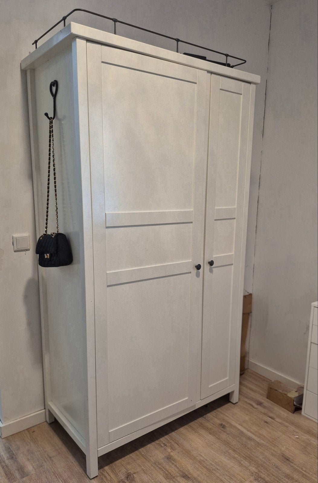 IKEA Hemnes kledingkast - Wit, Ophalen, Met deur(en), Gebruikt, 100 tot 150 cm