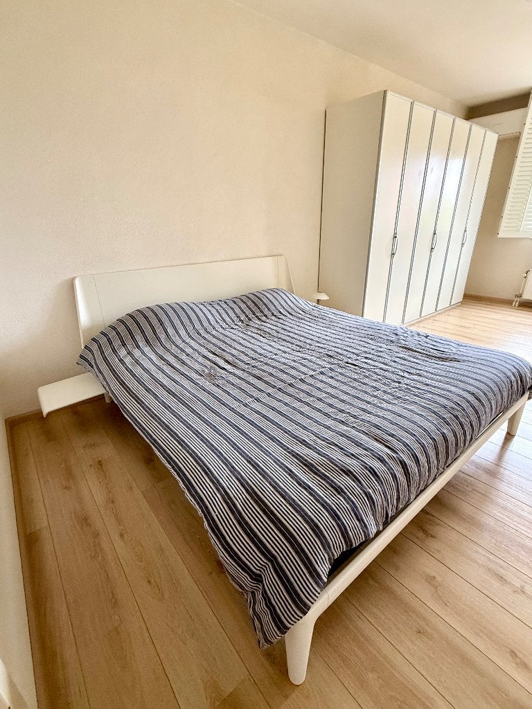 Mooi tweepersoons Auping Essential bed, Ophalen, Verstelbaar, Wit, Tweepersoons