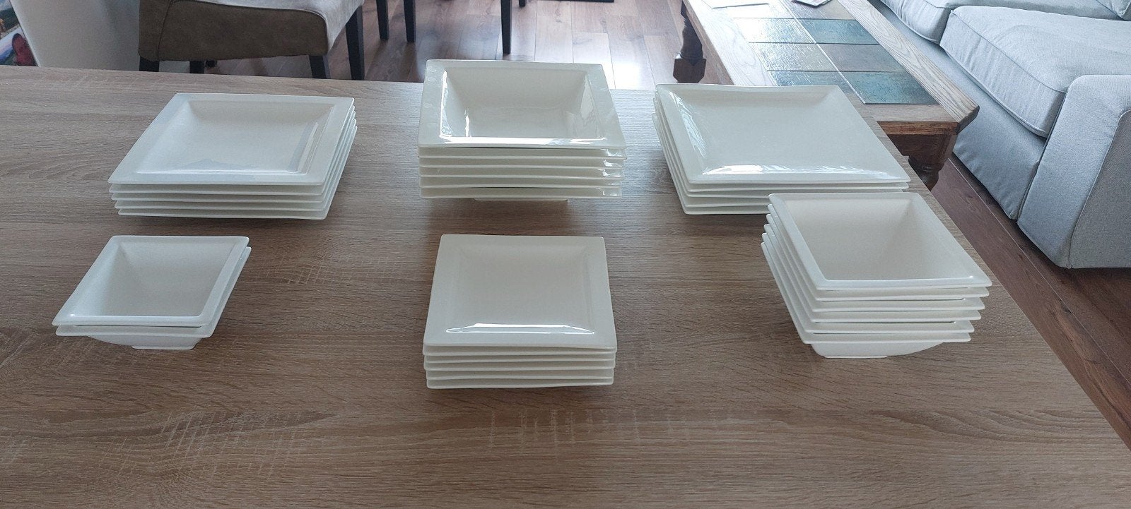 True Life borden set serviesset voor 5/6 personen, Ophalen