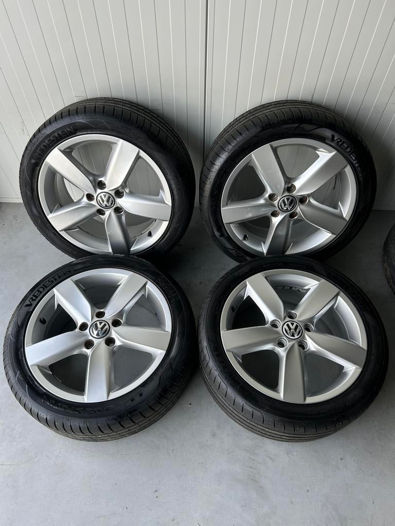 Originele Volkswagen Golf 5 6 7 Caddy Touran 5x112 17 Inch Z, Auto-onderdelen, Banden en Velgen, Banden en Velgen, 17 inch, Ophalen of Verzenden