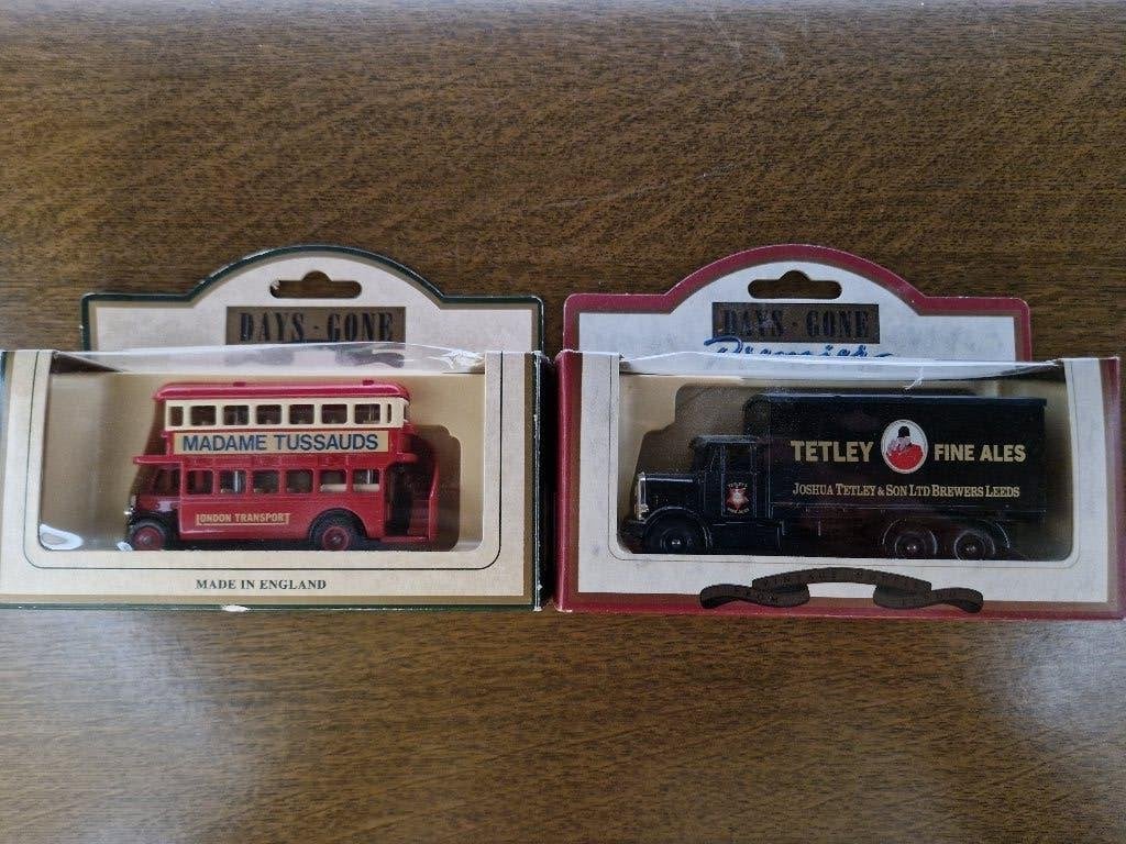 2 Vintage Modelauto's, Ophalen of Verzenden, Nieuw, Auto