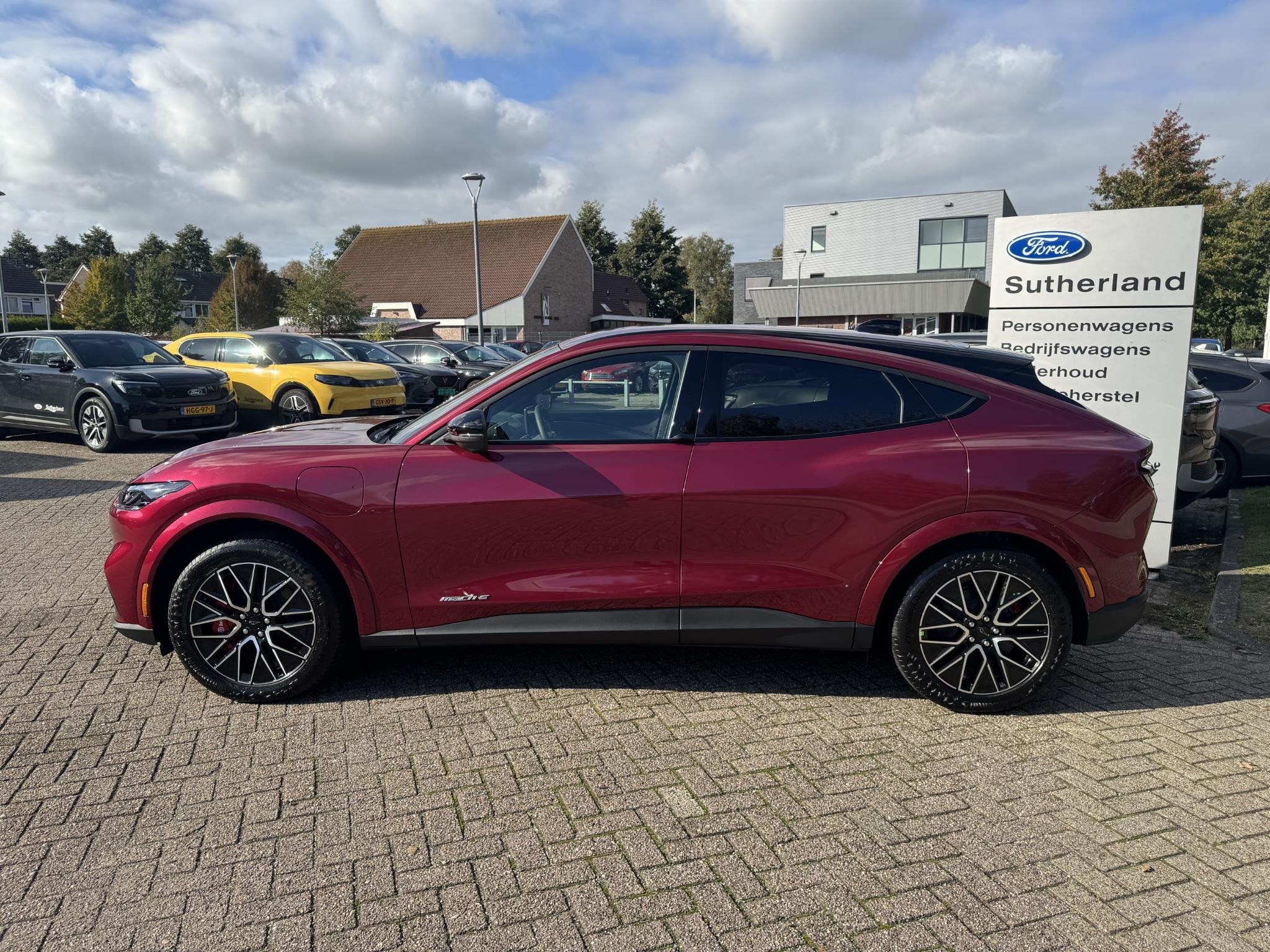 Foto 6 van Ford Mustang Mach-E Extended Premium RWD 88 kWh |296pk | For