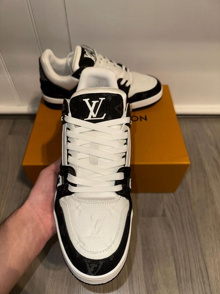 Louis Vuitton LV Trainers, Ophalen of Verzenden, Zo goed als nieuw, Zwart